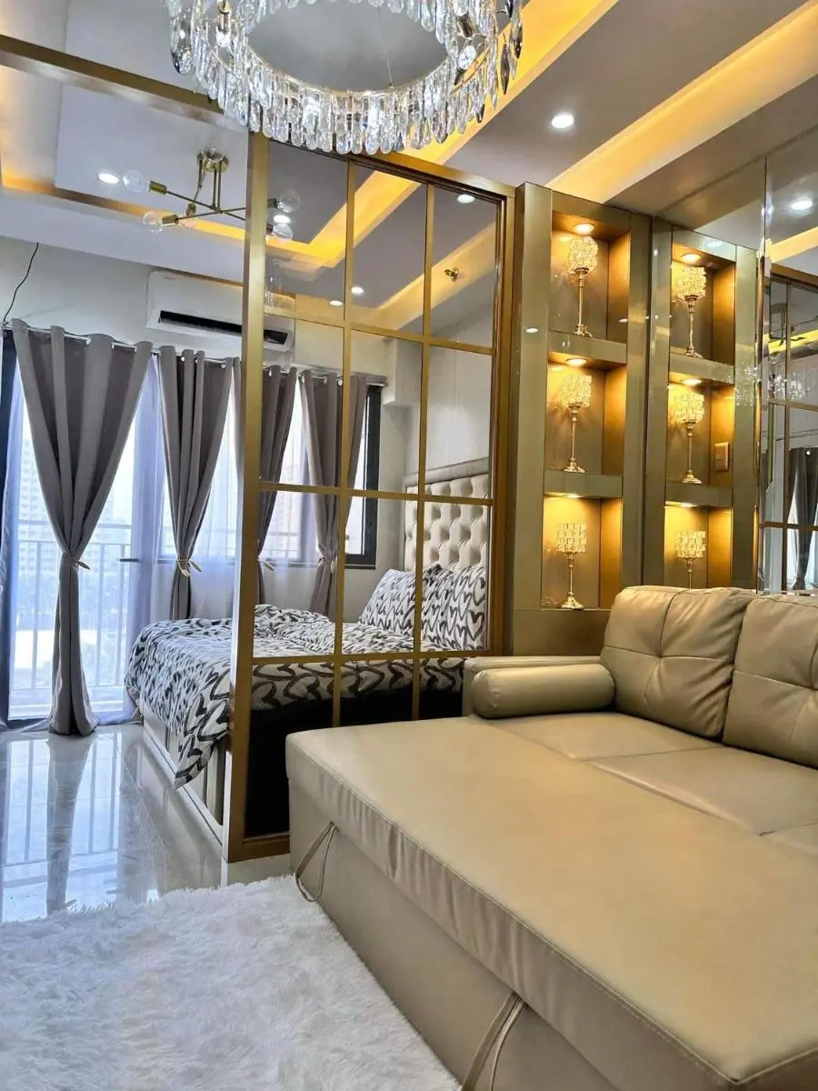 Image 4 of Deluxe Suites Razelles 2 at Shore 2 Residences Tower 1