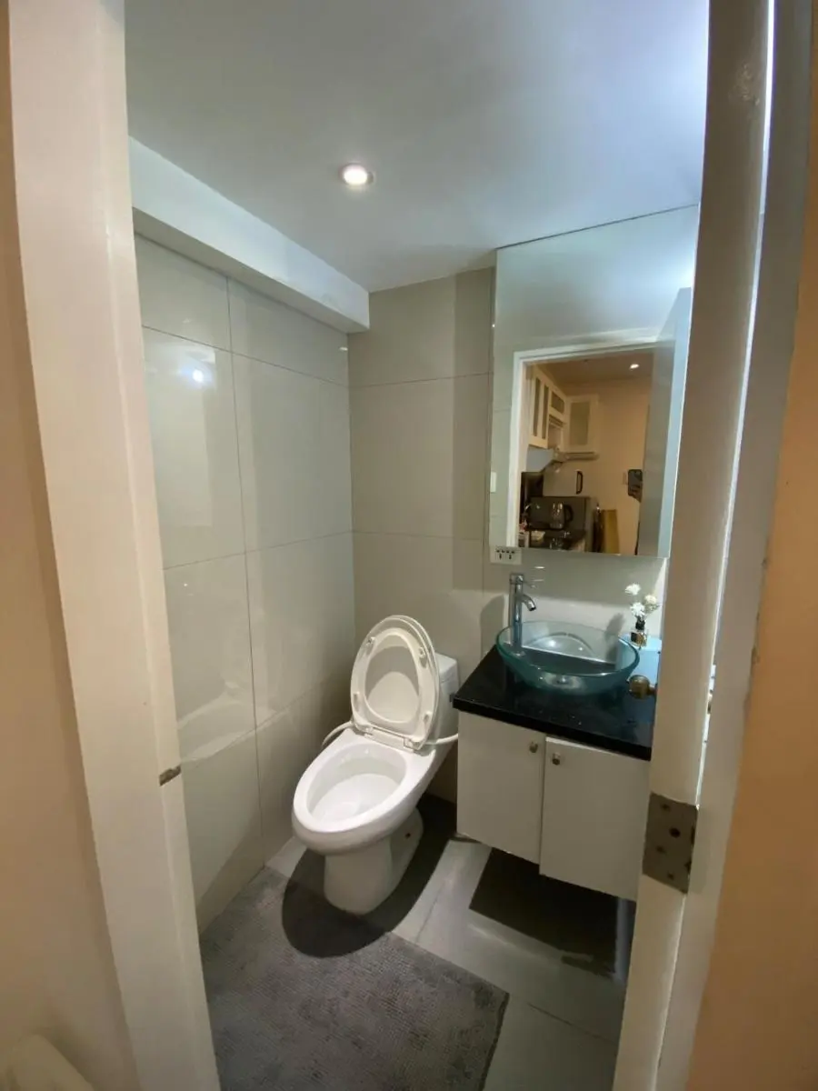 Image 4 of ECN Suite and Staycation