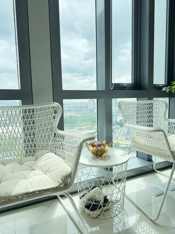 Image of Eastwood Global Plaza Luxury 1Bed Room with 2 Toilets and Laundry Room