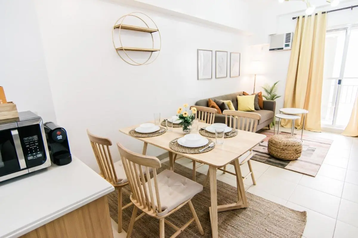 Image 4 of Excellent Location 2 BDRM Homey Wifi Near Airport