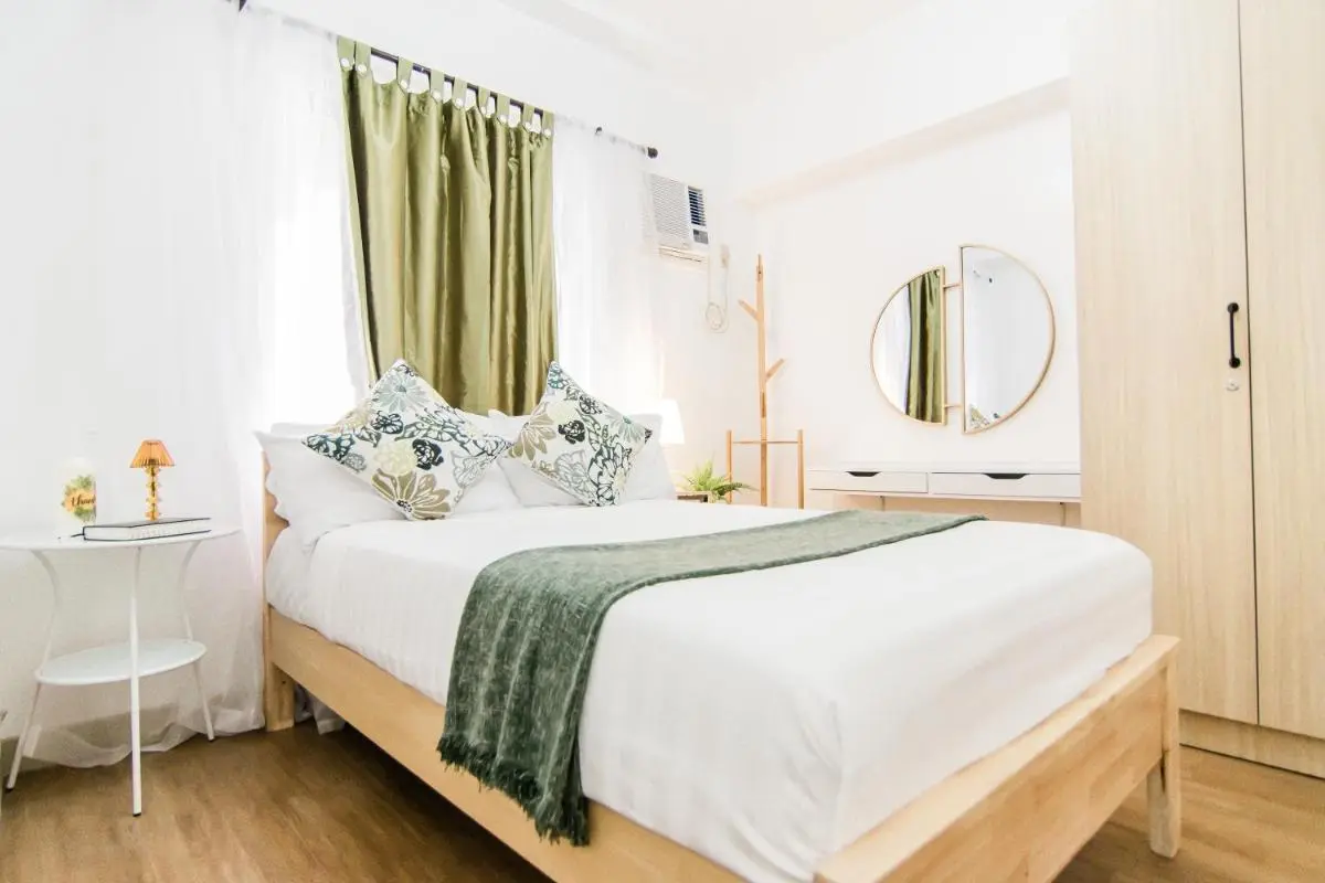Image 1 of Excellent Location 2 BDRM Homey Wifi Near Airport