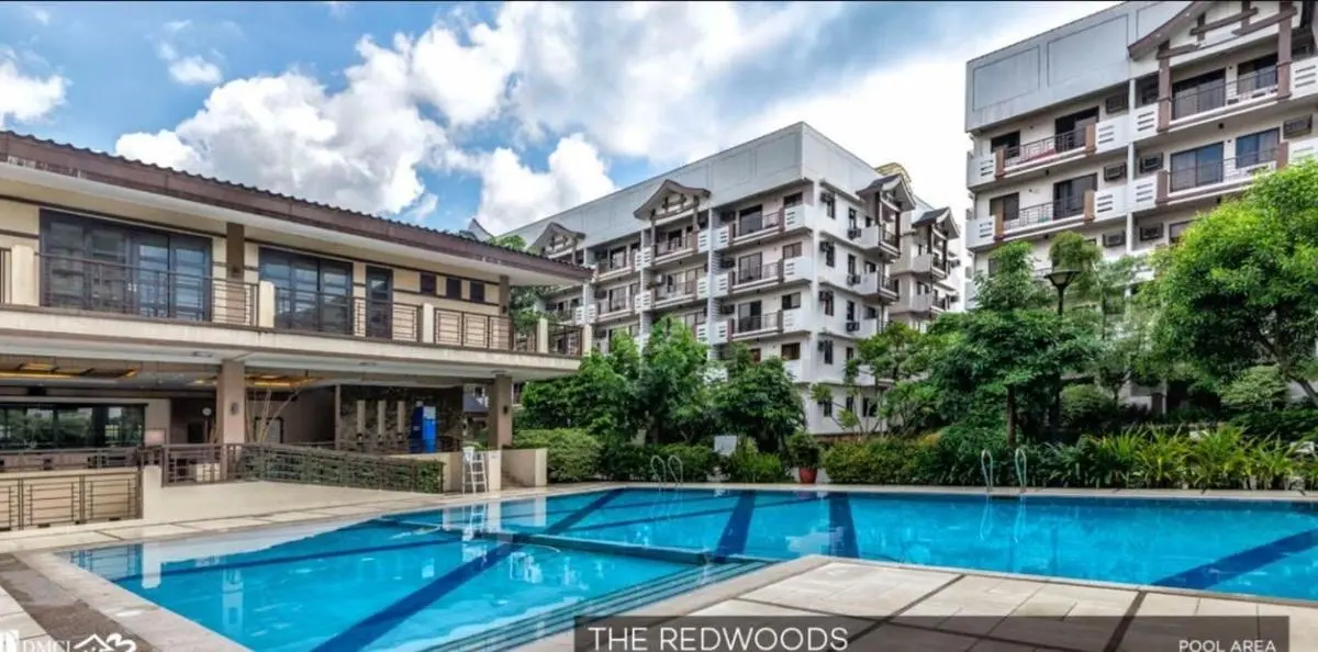 Image 1 of FULLY FURNISHED 2 BEDROOM next to SM FAIRVIEW and TERRACES QC by The Redwoods