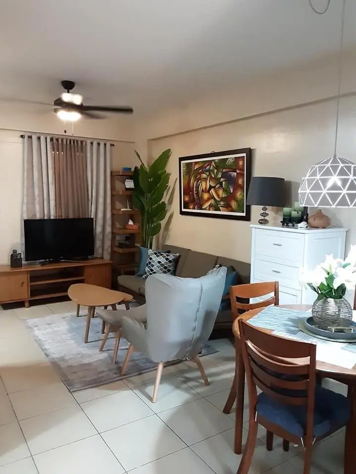 Image 6 of FULLY FURNISHED 2 BEDROOM next to SM FAIRVIEW and TERRACES QC by The Redwoods