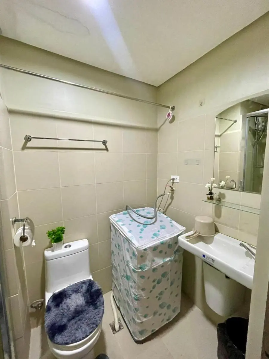 Image 2 of Fame Residence Retreat Cozy 1BR with Balcony