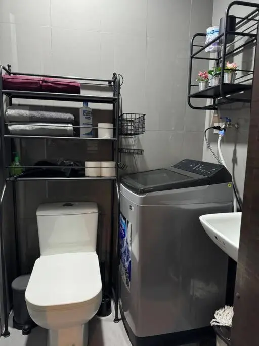 Image 4 of Five star apartment in Makati