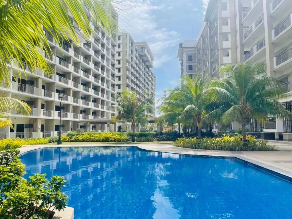 Image of Gina Staycation The Atherton DMCI Parañaque
