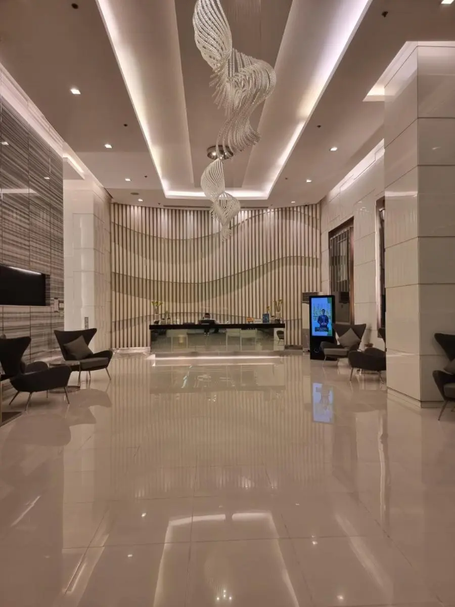Image 6 of Good Value Makati Studio Unit – Pool View With Balcony
