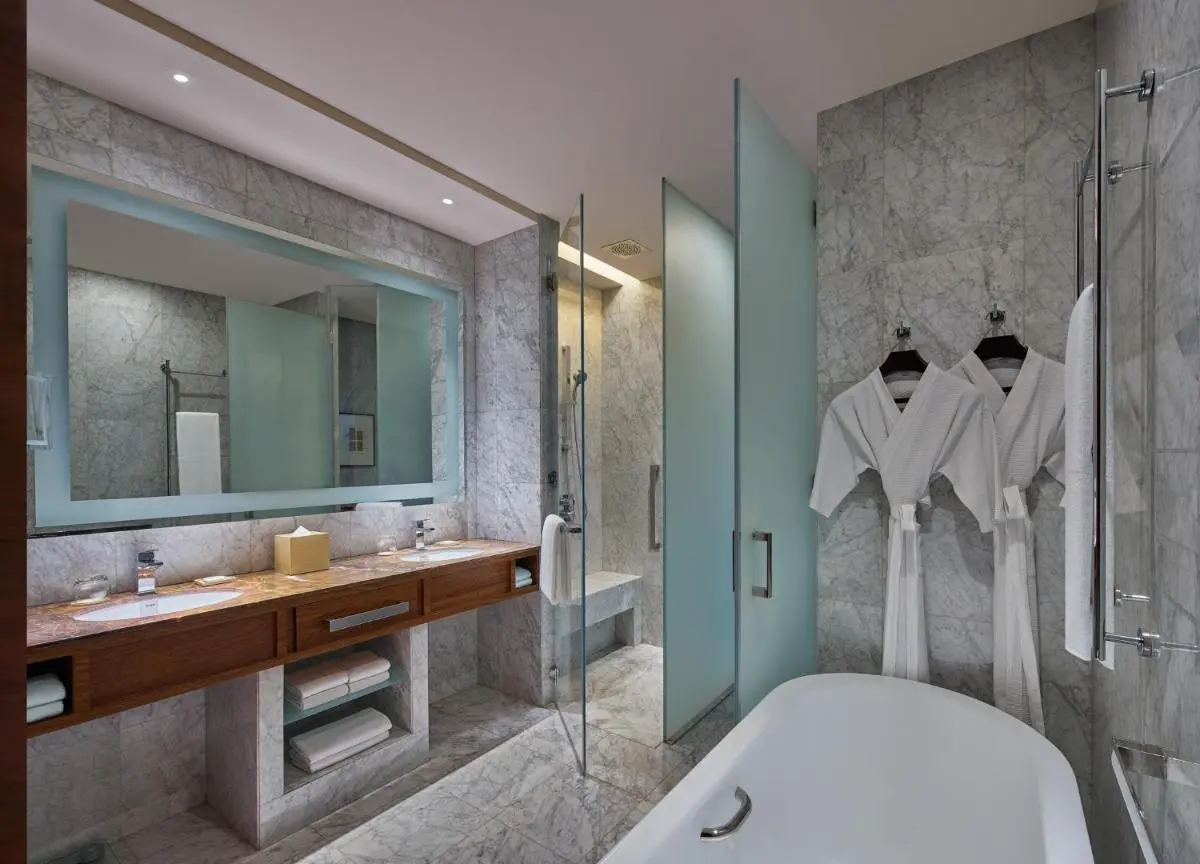 Image 2 of Grand Hyatt Manila
