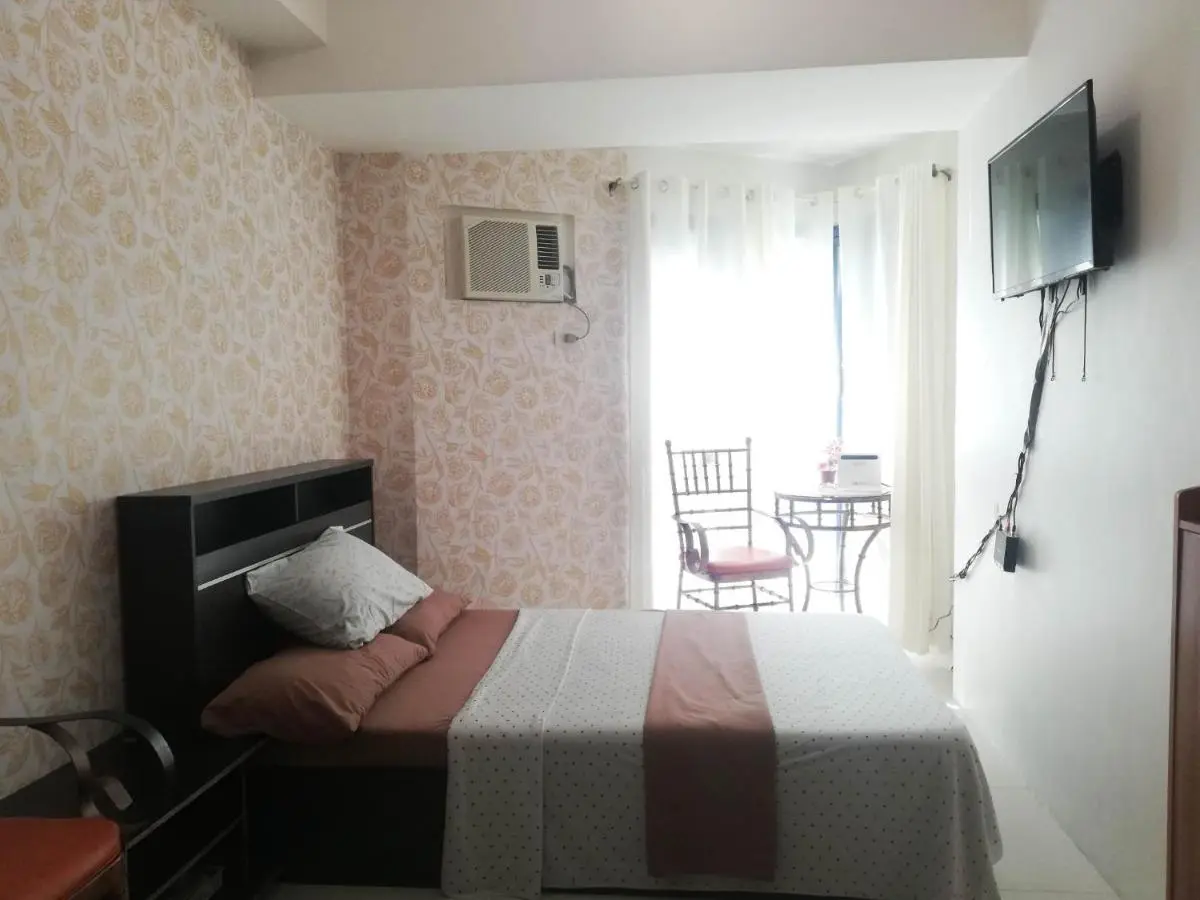 Image 1 of Grand riviera suites Studio Type Only