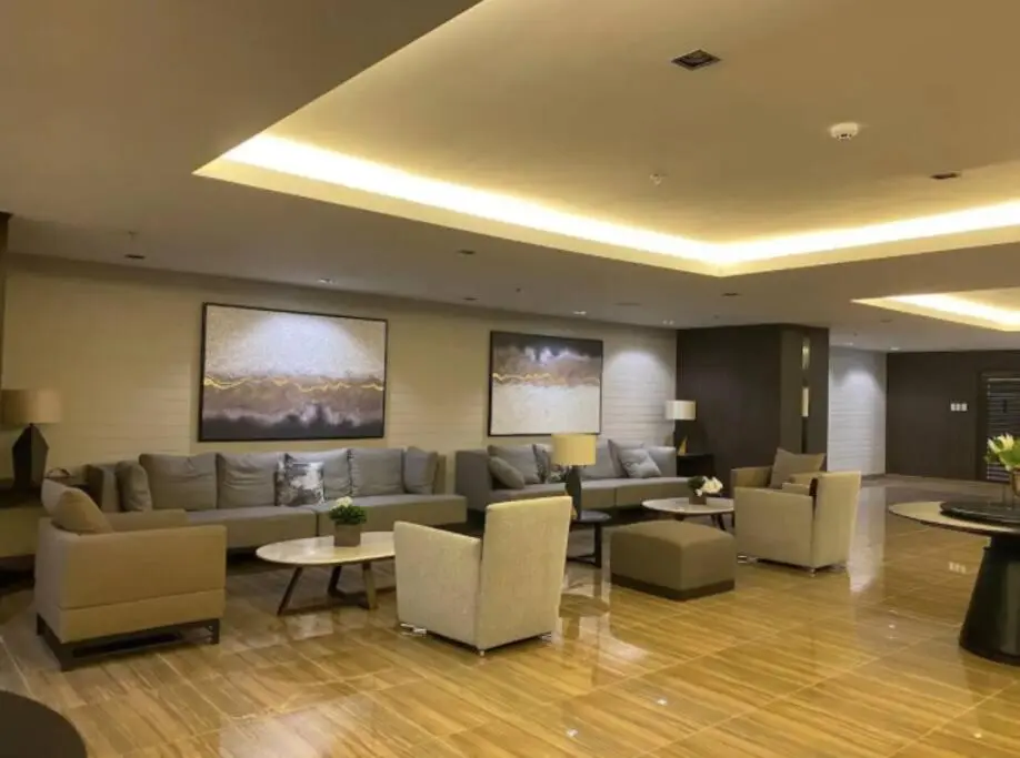 Image 1 of Great View 1 BR Condo in Makati near Trident Tower