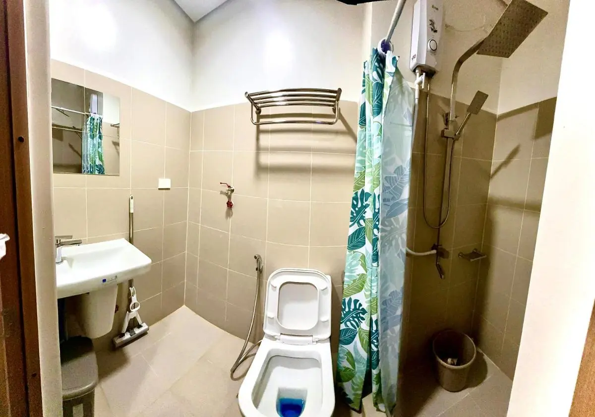 Image 2 of High Rise Condominium with Balcony, Pool, Gym, Skygarden, Grand lobby and Working Lounge 28F