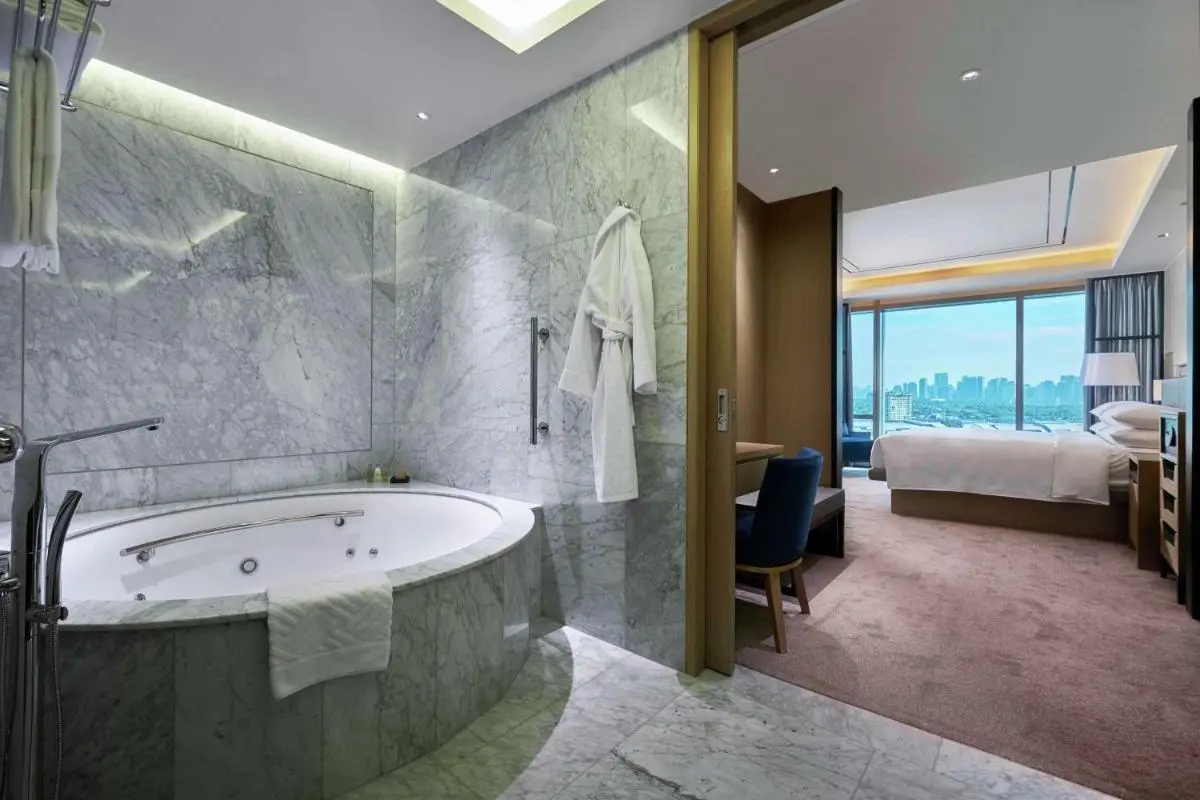 Image 2 of Hilton Manila Newport World Resorts