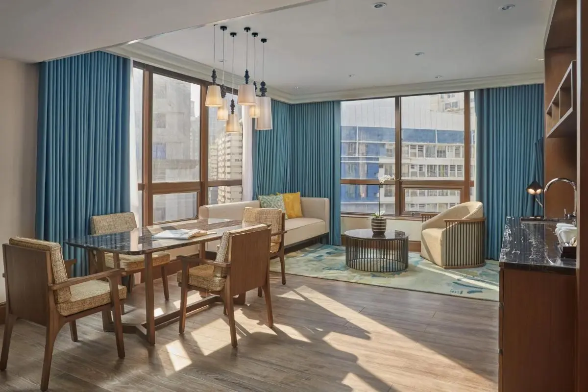 Image 4 of Holiday Inn & Suites Manila Galleria by IHG