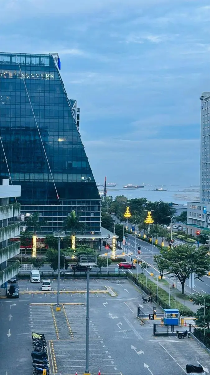 Image 3 of Homey Staycation at MOA Complex