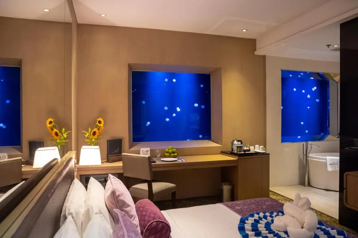 Image 2 of Hotel H2O