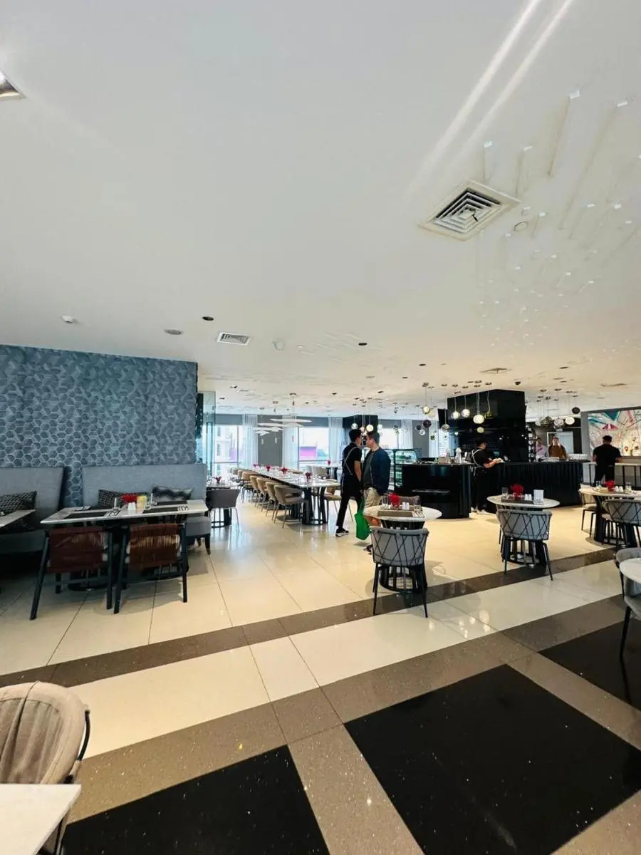 Image 6 of Hotel Residences at Novotel Manila by Amira Luxury