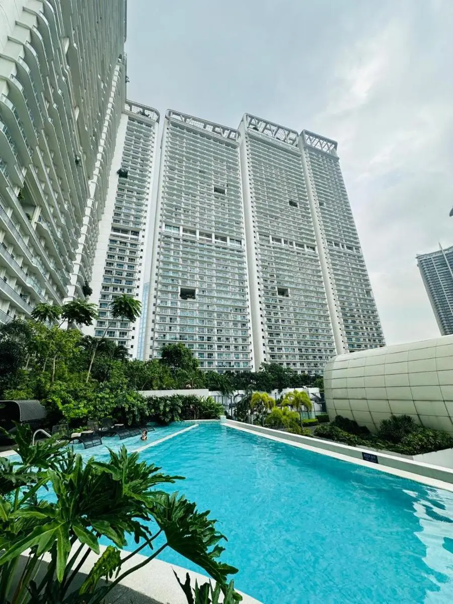 Image 5 of Hotel Residences at Novotel Manila by Amira Luxury