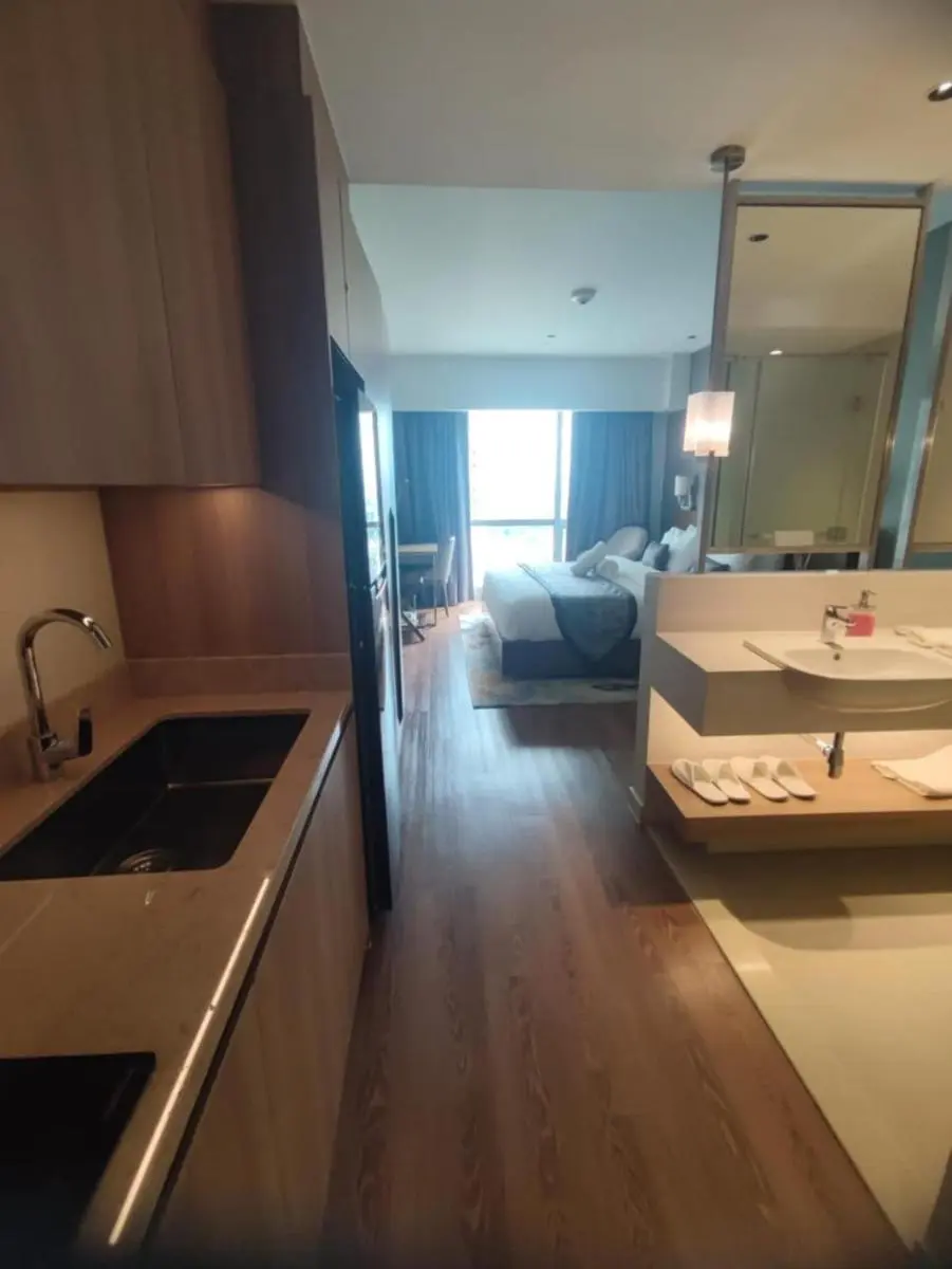 Image 4 of Hotel Residences at Novotel Manila by Amira Luxury