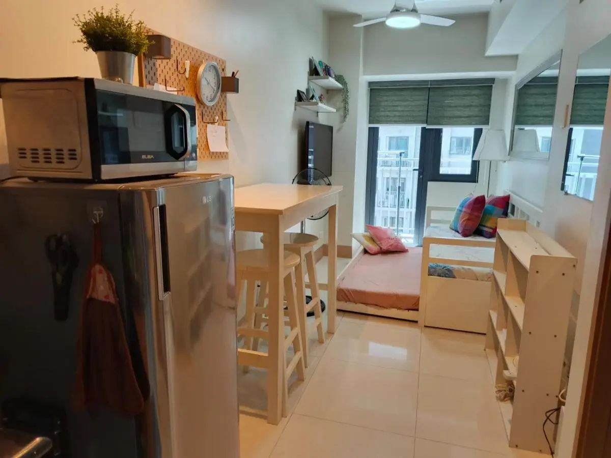Image 2 of JoRan Staycation 1BR Unit near Moa with Netflix