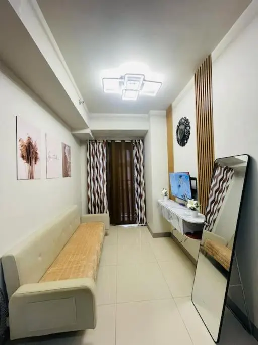Image 5 of Juliš Apartment S residence- Moa complex pasay