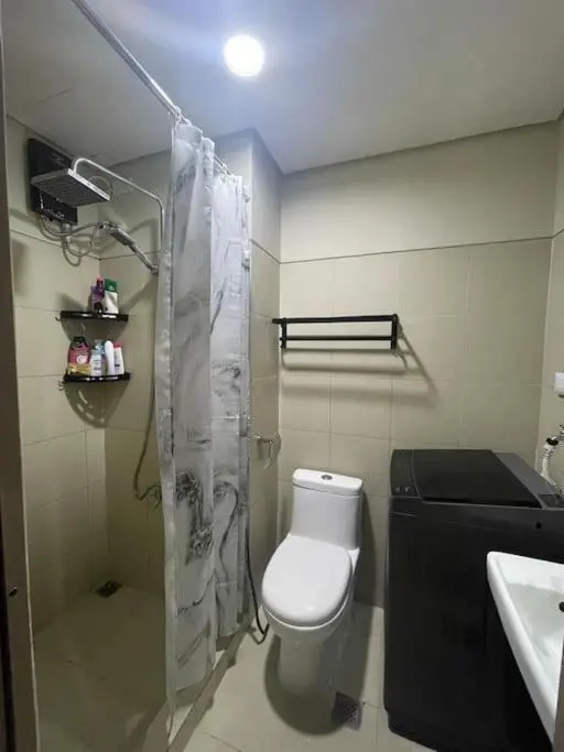 Image 2 of Juliš Apartment S residence- Moa complex pasay