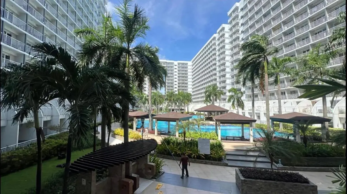 Image 2 of Kathys Crib 2Bedroom MOA View at Shell Residence