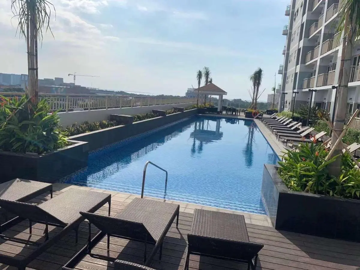 Image 2 of La Chicka Staycation in Coast Residences