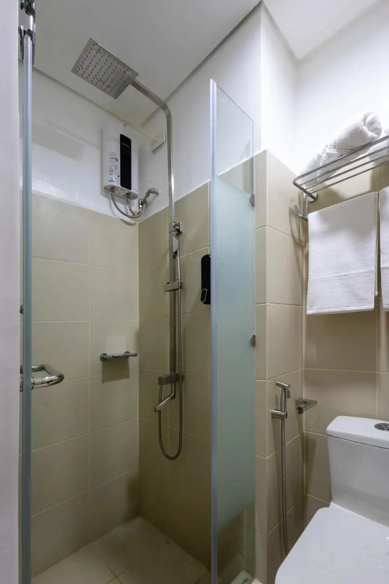Image 4 of Lush Residences Makati