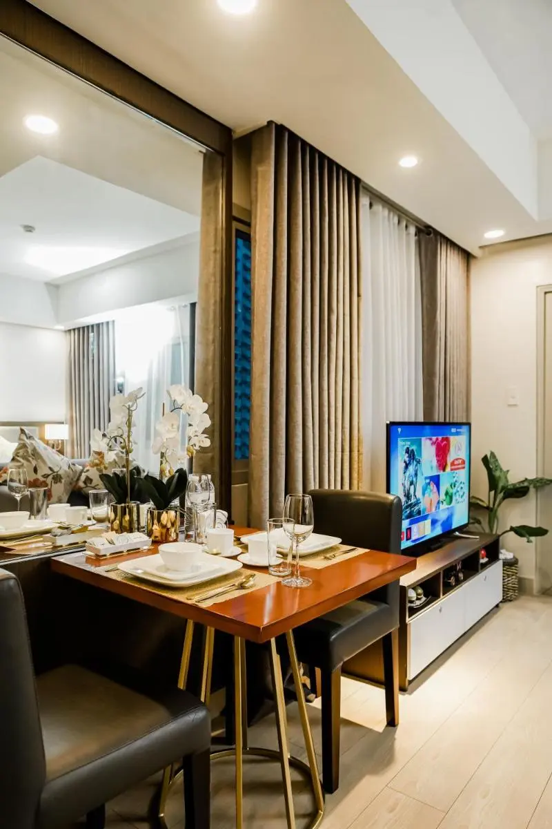 Image 5 of Luxe Suite at BCCT – BGC’s Prime Studio – Gym, Infinity Pool with breathtaking skyline view