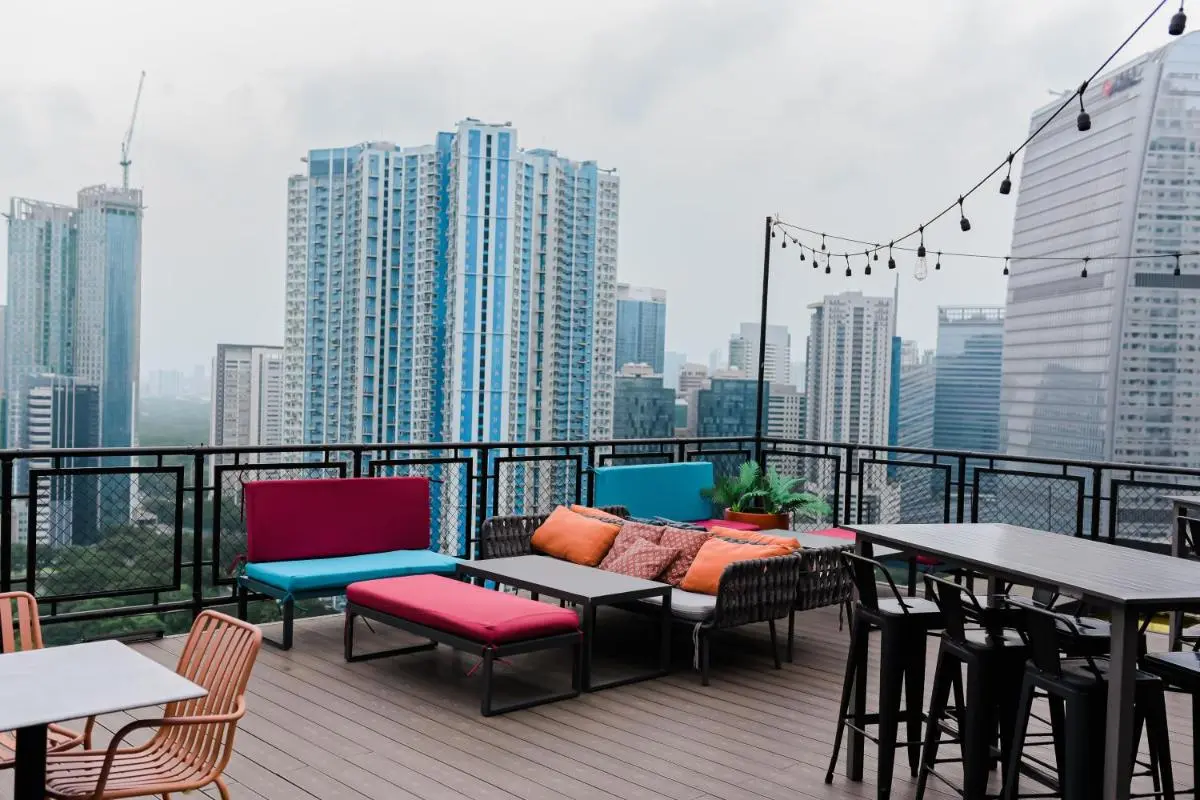 Image 6 of Luxe Suite at BCCT – BGC’s Prime Studio – Gym, Infinity Pool with breathtaking skyline view