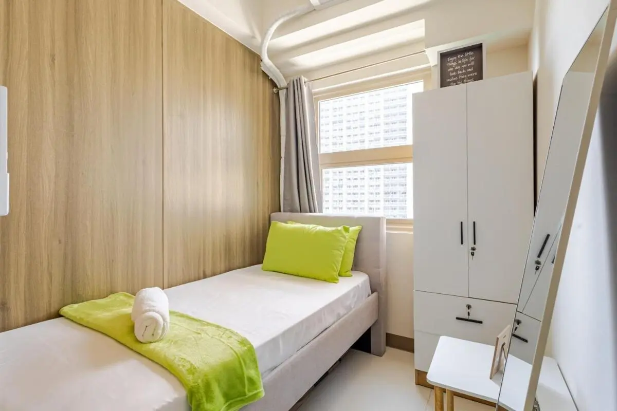 Image 1 of Luxurious Haven by the Bay – 2BR Near MOA PICC CCP