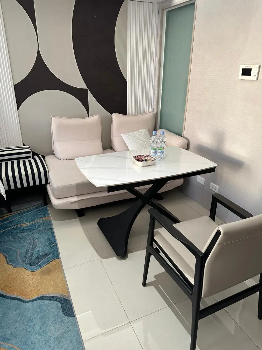 Image 6 of Luxury Penthouse & High-Floor Hotel near City of Dreams, Airport, Okada, and Solaire Casino