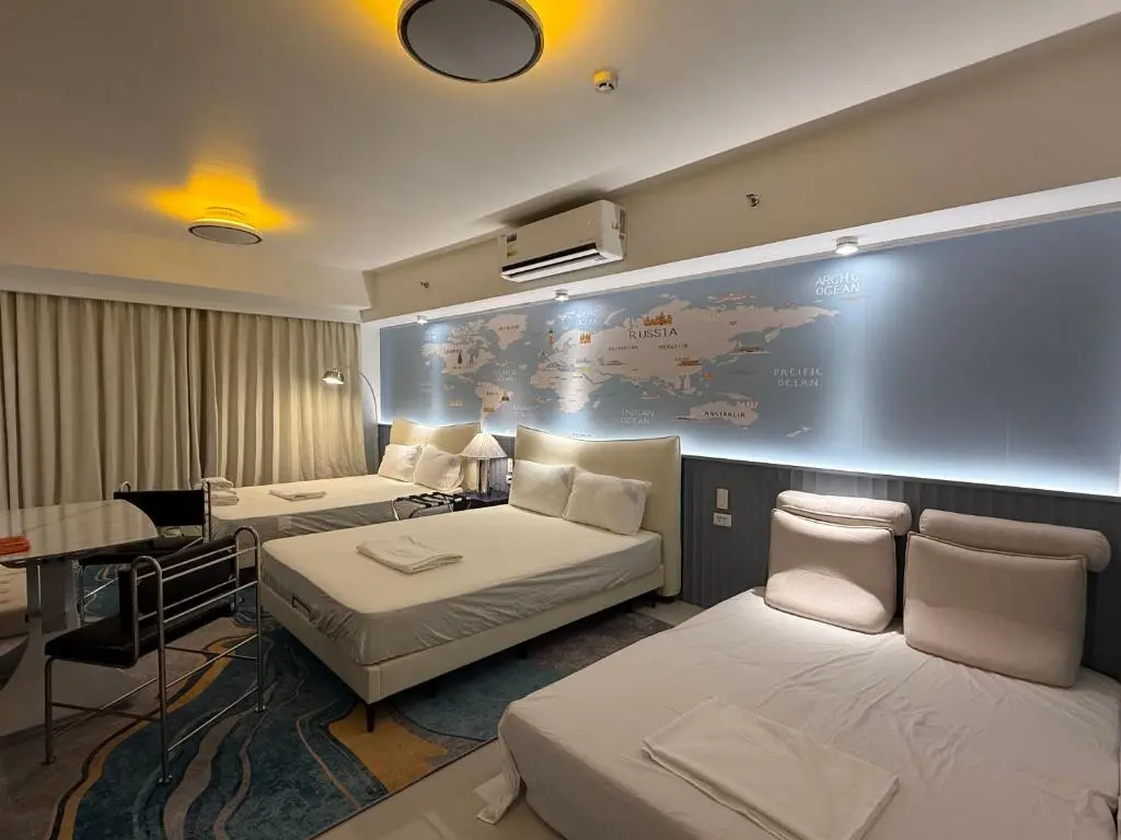 Image of Luxury Penthouse & High-Floor Hotel near City of Dreams, Airport, Okada, and Solaire Casino