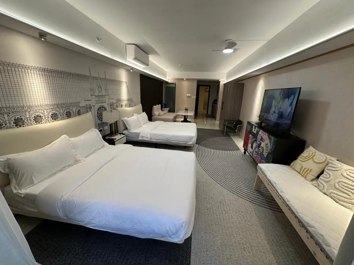 Image 1 of Luxury Penthouse hotel near City of Dreams Airport Okada Solaire Casino2