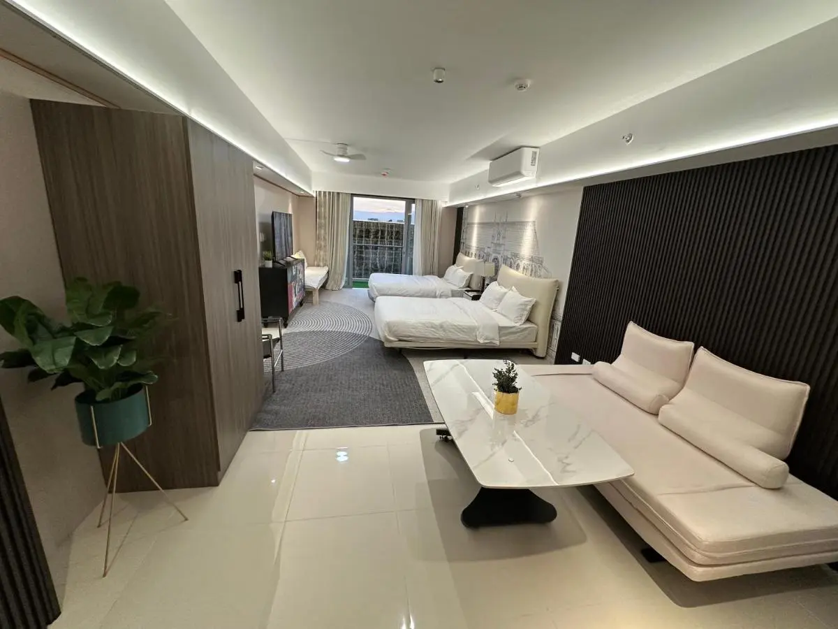 Image 2 of Luxury Penthouse hotel near City of Dreams Airport Okada Solaire Casino2