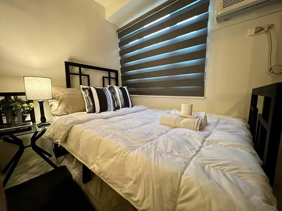 Image of Luxury Style Living-Netflix Ready