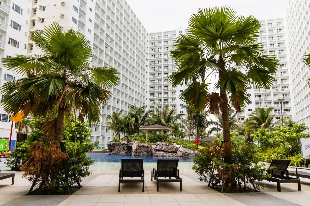 Image 4 of Luxury condo At Shore 1 Tower C1, Mall of Asia Complex Pasay City