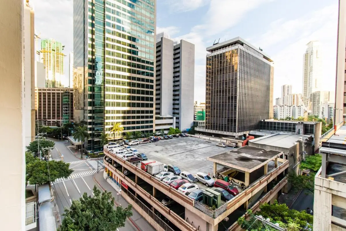 Image 6 of Luxury spacious 2BR in Salcedo Village
