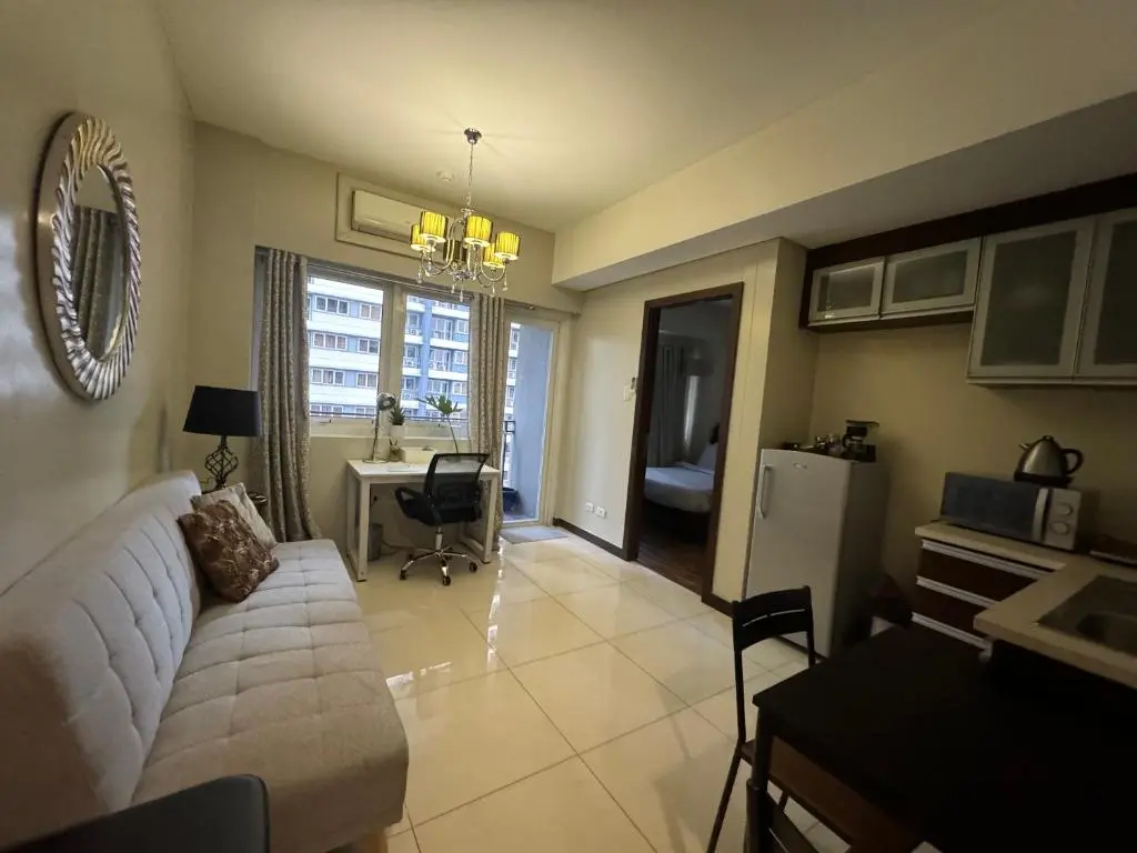 Image of Luxury suite next to Shangrila and Westin Hotels