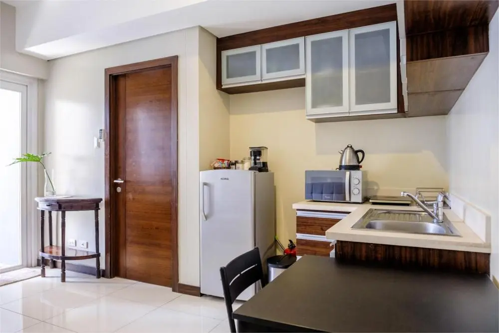 Image 4 of Luxury suite next to Shangrila and Westin Hotels
