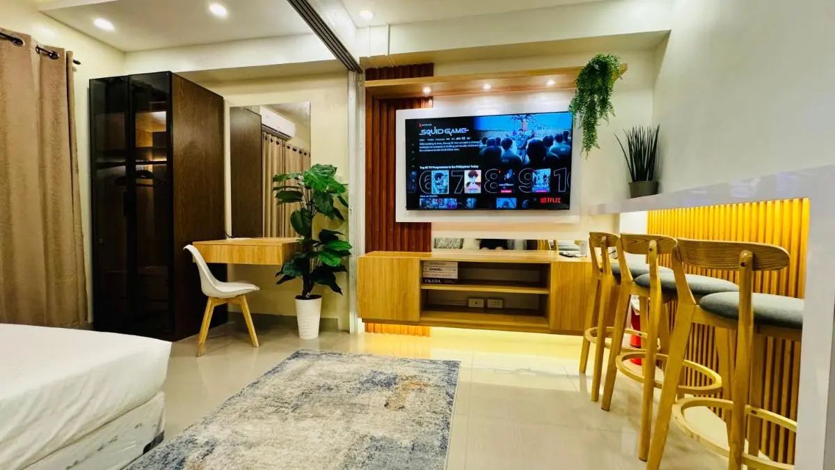 Image 1 of MOA Newly Turn Over 1 bedroom with balcony PRIER Place