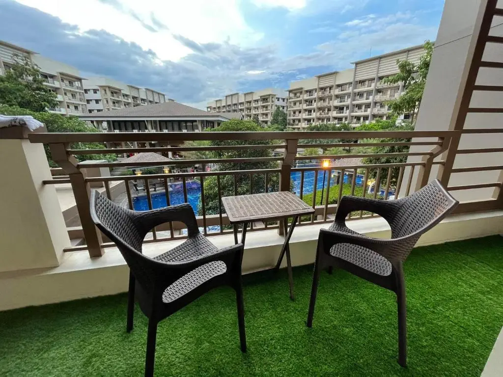 Image of MaRoy Suites at Asteria Residences (Near NAIA with free Parking+Fiber Internet)