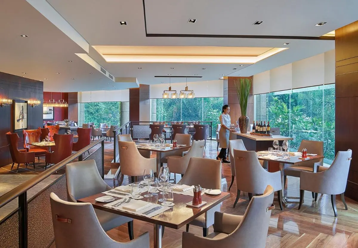 Image 4 of Makati Shangri-La, Manila