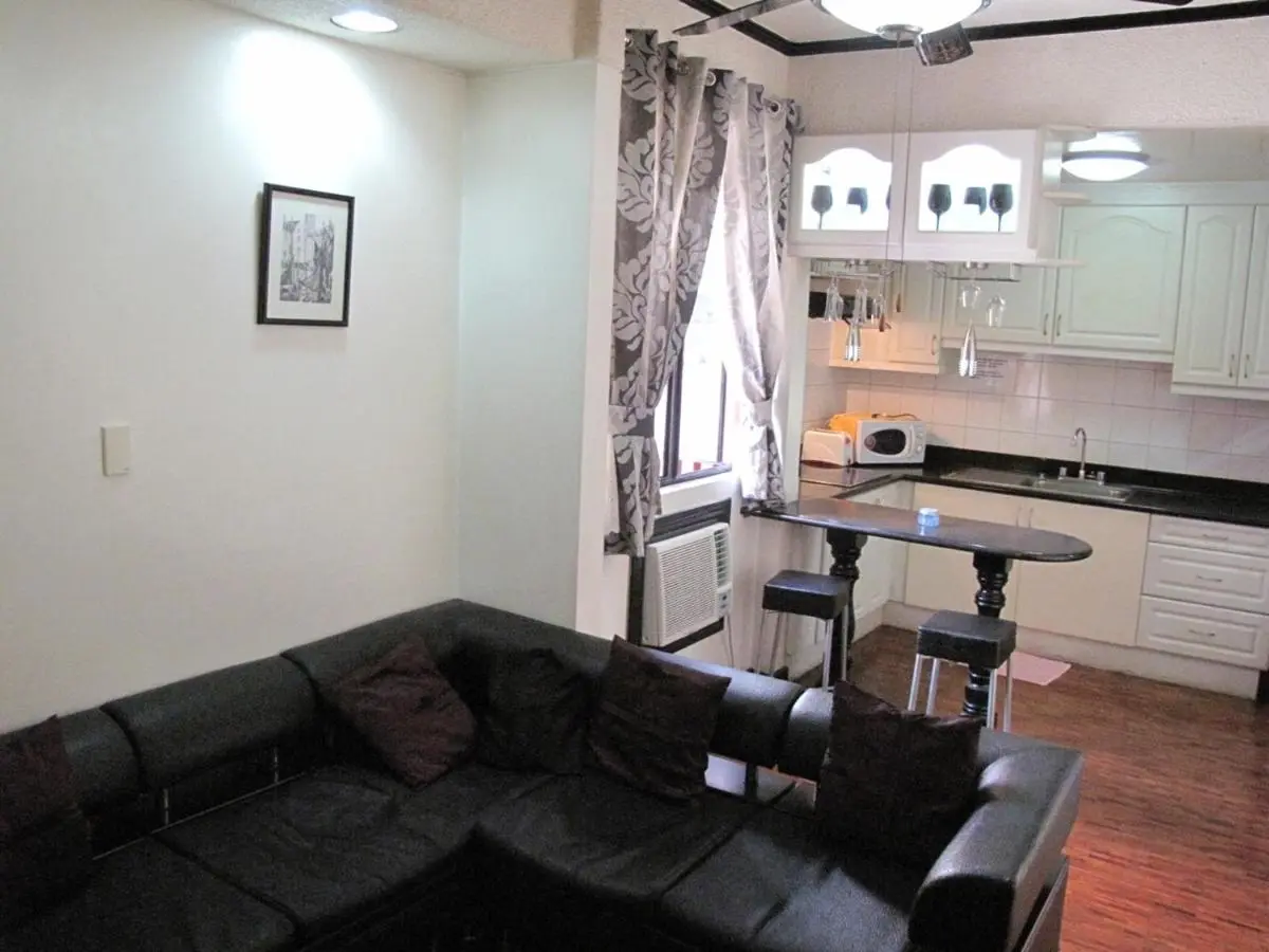 Image 2 of Makati Suites at Travelers Inn