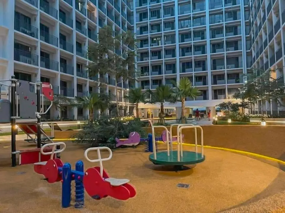 Image 1 of Mall of Asia Casa de Lune at Shore 2