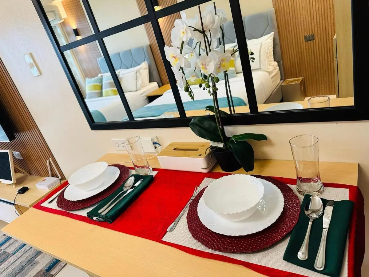 Image 1 of Manila Bay Retreat at Soleil Suite