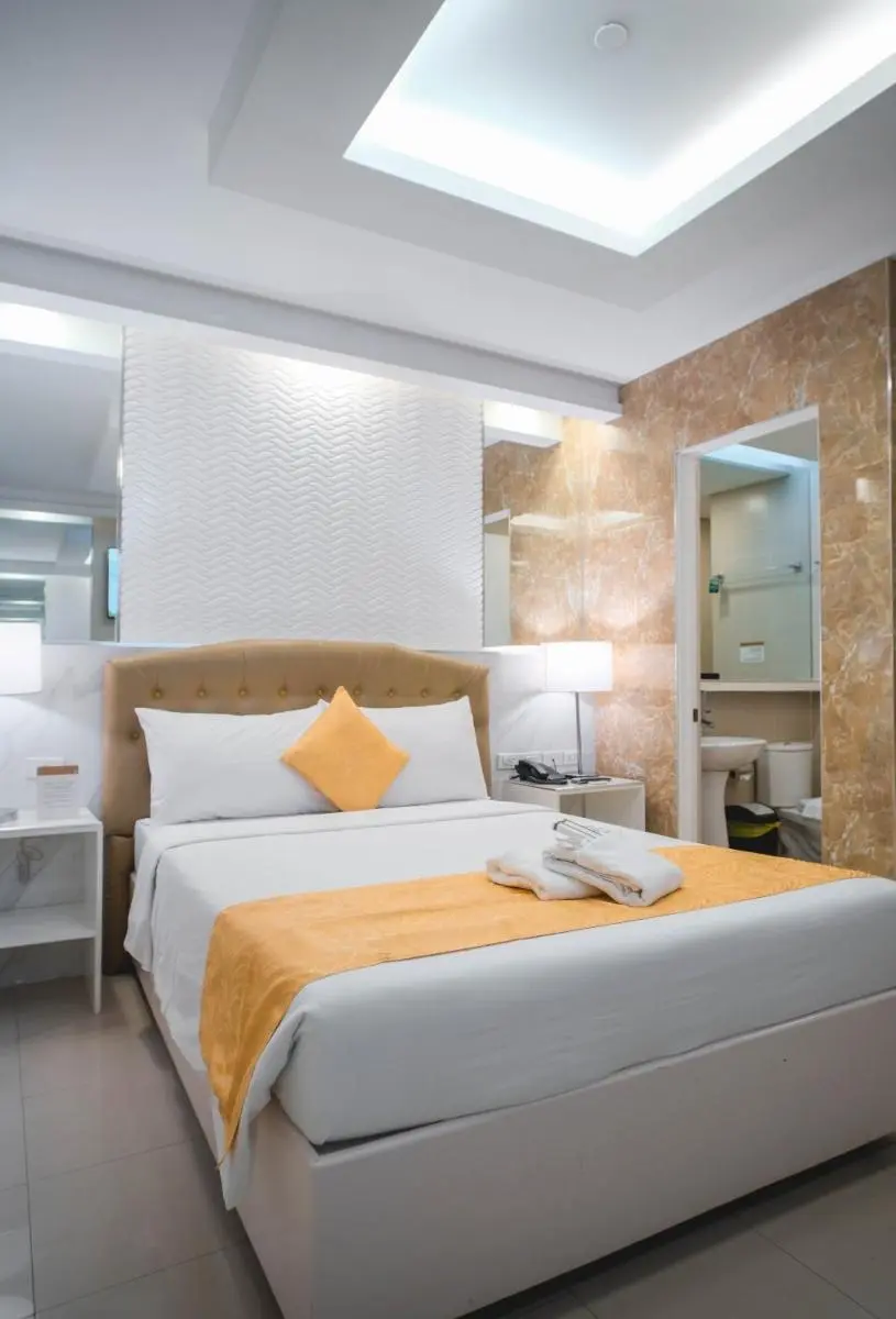 Image 3 of Manila Grand Opera Hotel