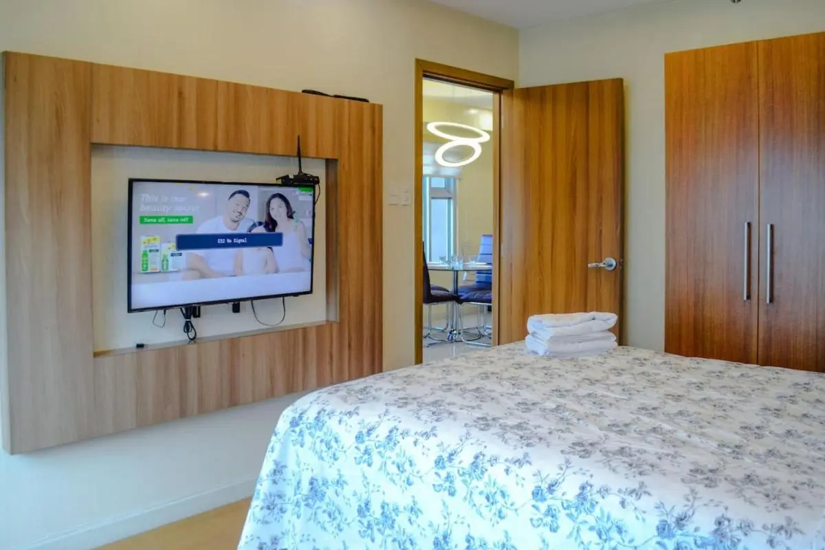 Image 2 of Metro Luxe Stay Near DOJ Embassy and St Lukes