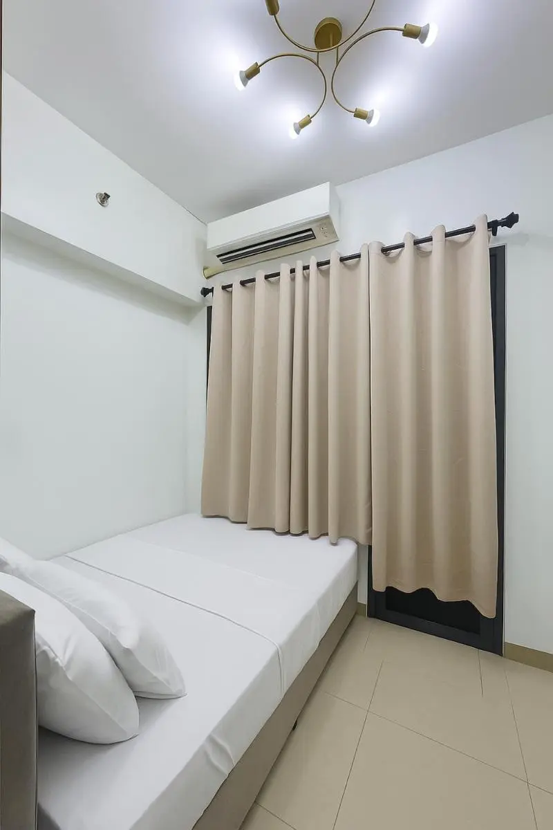 Image 3 of Metro Prime Staycations at Shore 2 Residences T3