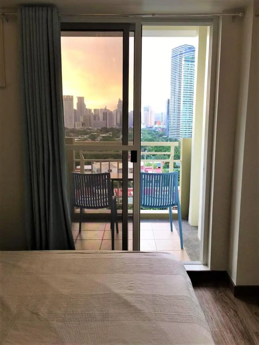 Image 4 of Millionaire Makati Brio Tower Rockwell Sunset View